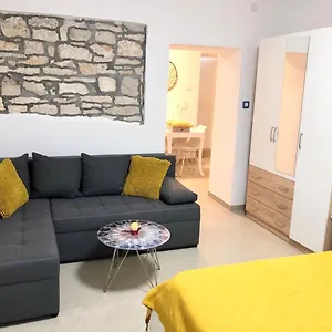 Eni & Dani Apartman